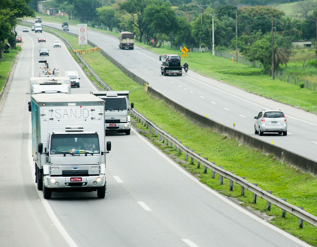 Construção da nova pista de descida da BR 116 na Serra das Araras foi um dos temas em discussão (Foto: Renata Mello)