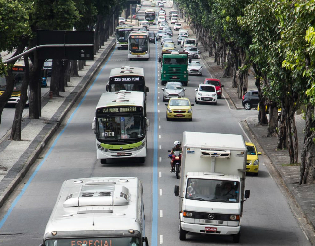 Prefeitura do Rio reconsidera decreto sobre permanência das restrições logísticas na cidade (Foto: Fabiano Veneza)